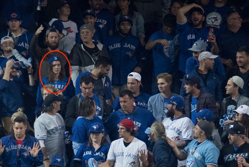 Illustration for article titled This Is The Closest We've Gotten To Finding The Beer-Throwing Blue Jays Fan